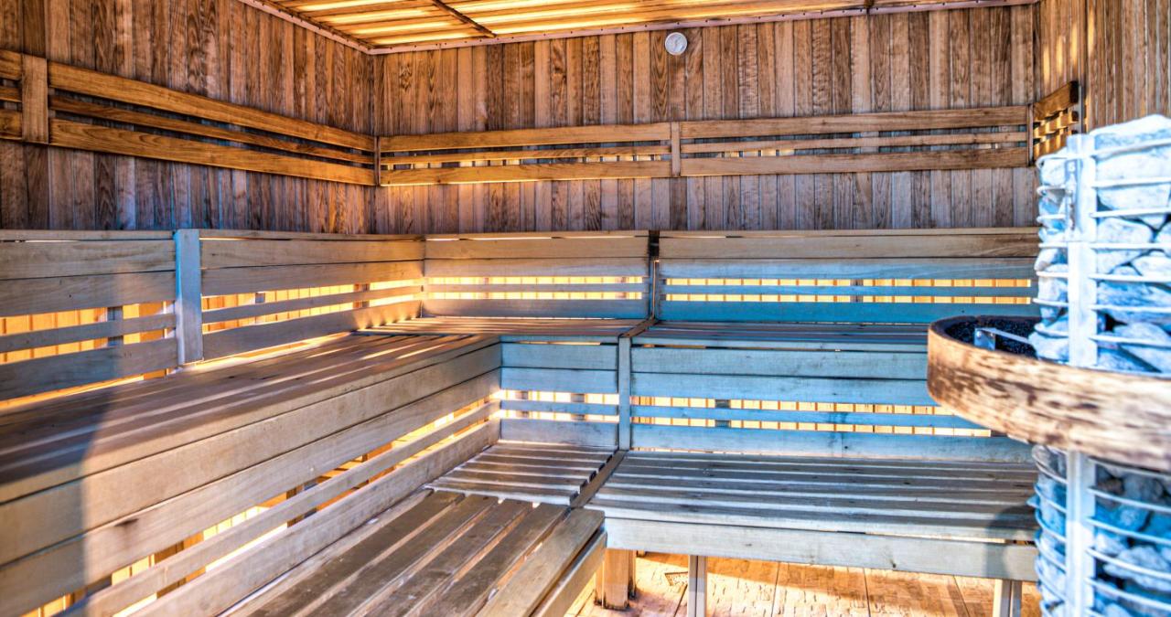 Alpin-Resort-Hotel-cazare-cu-piscina-la-munte-sauna
