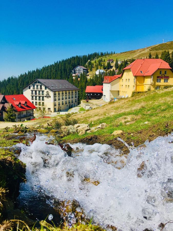 Montis-Hotel-Spa-cazare-cu-piscina-interioara-incalzita-langa-partie-schi-drumetii-parau