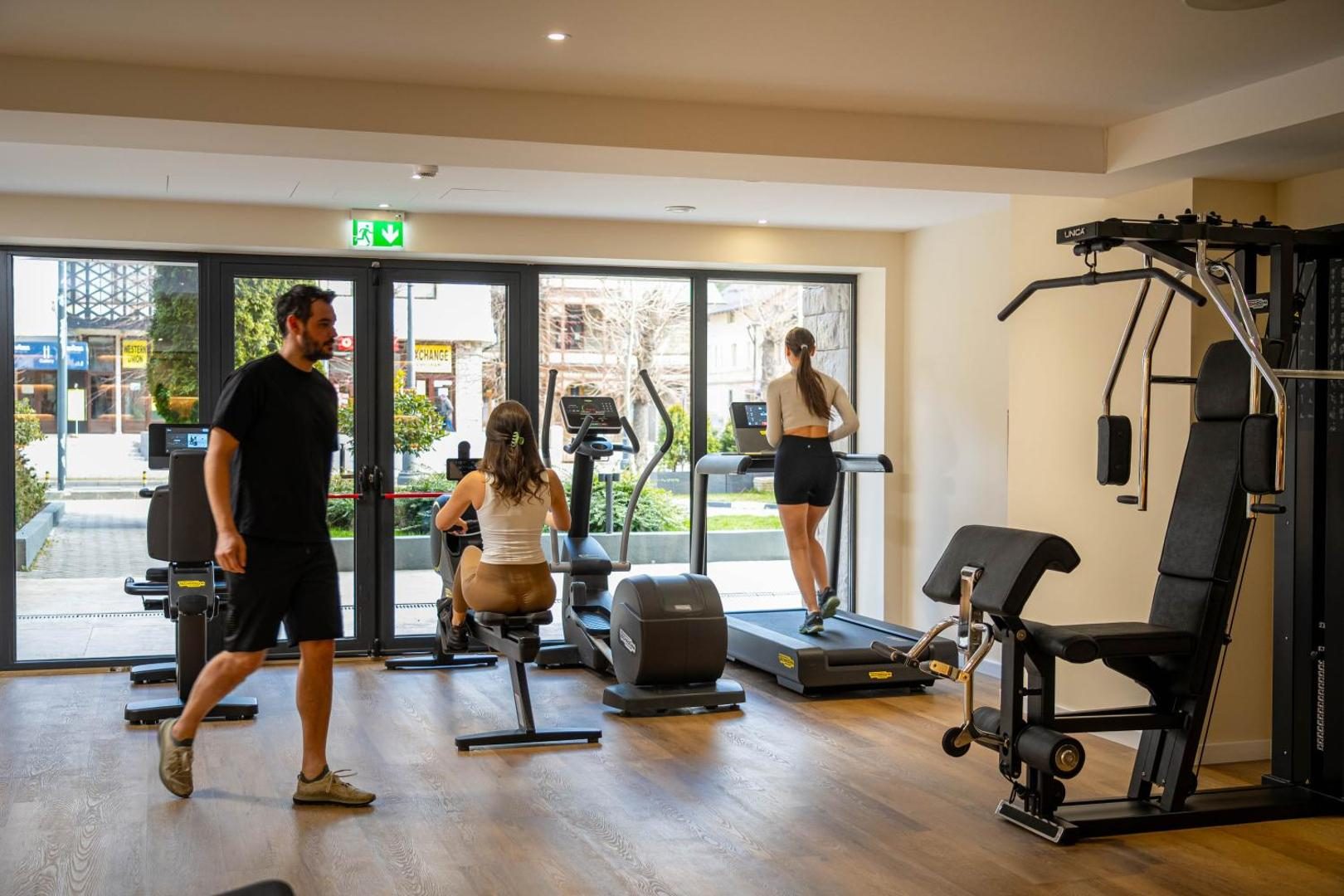 Sala de fitness a Hotelului Alexandrion Experience din Sinaia Sala de fitness a Hotelului Alexandrion Experience din Sinaia