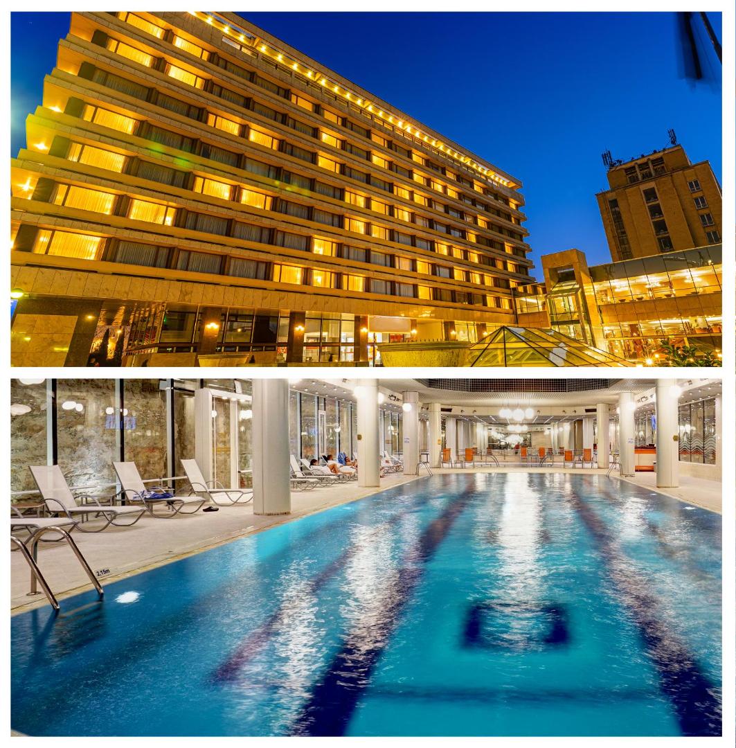 Hotel Aro Palace 09 Hotel Aro Palace – fațada hotelului și piscina interioară
