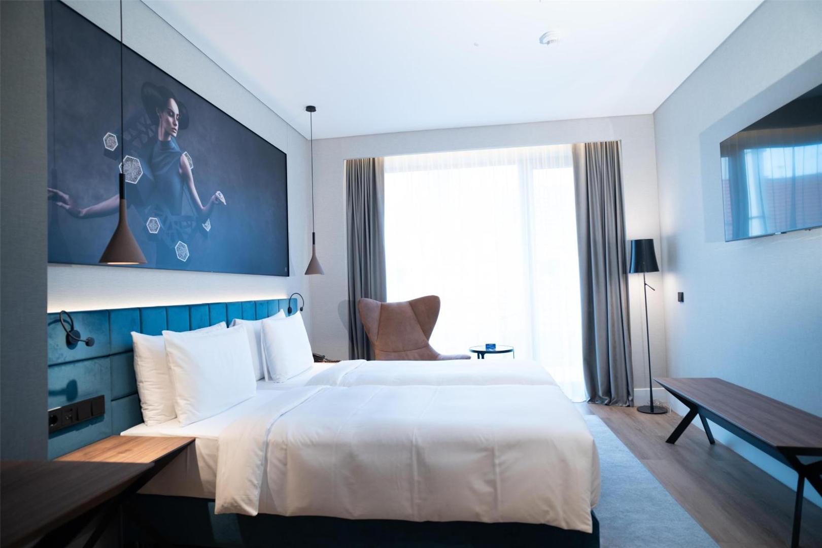 Radisson Blu Aurum Hotel Brașov – cameră standard cu pat king-size Radisson Blu Aurum Hotel Brașov – cameră standard cu pat king-size