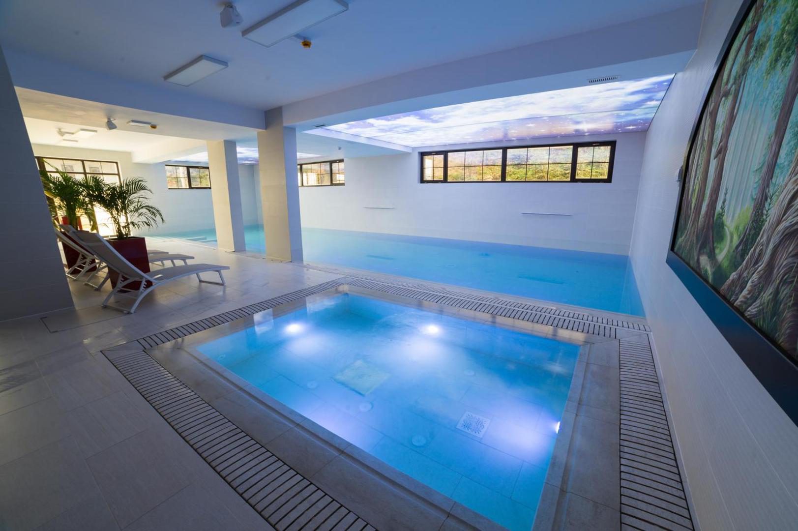 Piatra Pinului Ski & Spa – piscină interioară încălzită