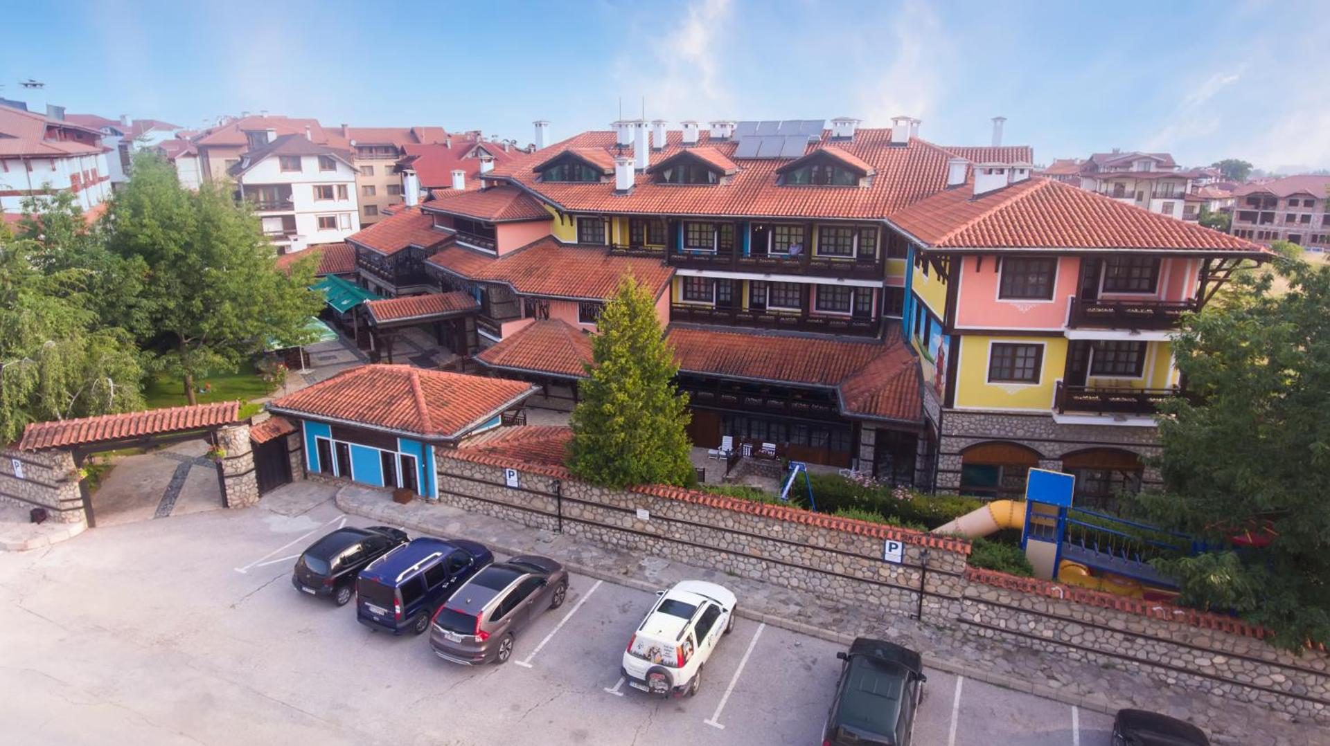 Hotel Tanne – vedere asupra stațiunii Bansko Hotel Tanne – vedere asupra stațiunii Bansko