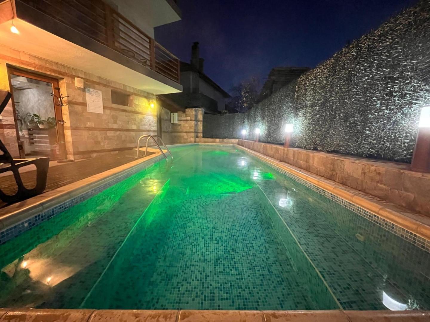 Piscină exterioară, Mineral 56 Banya Piscină exterioară, Mineral 56 Banya