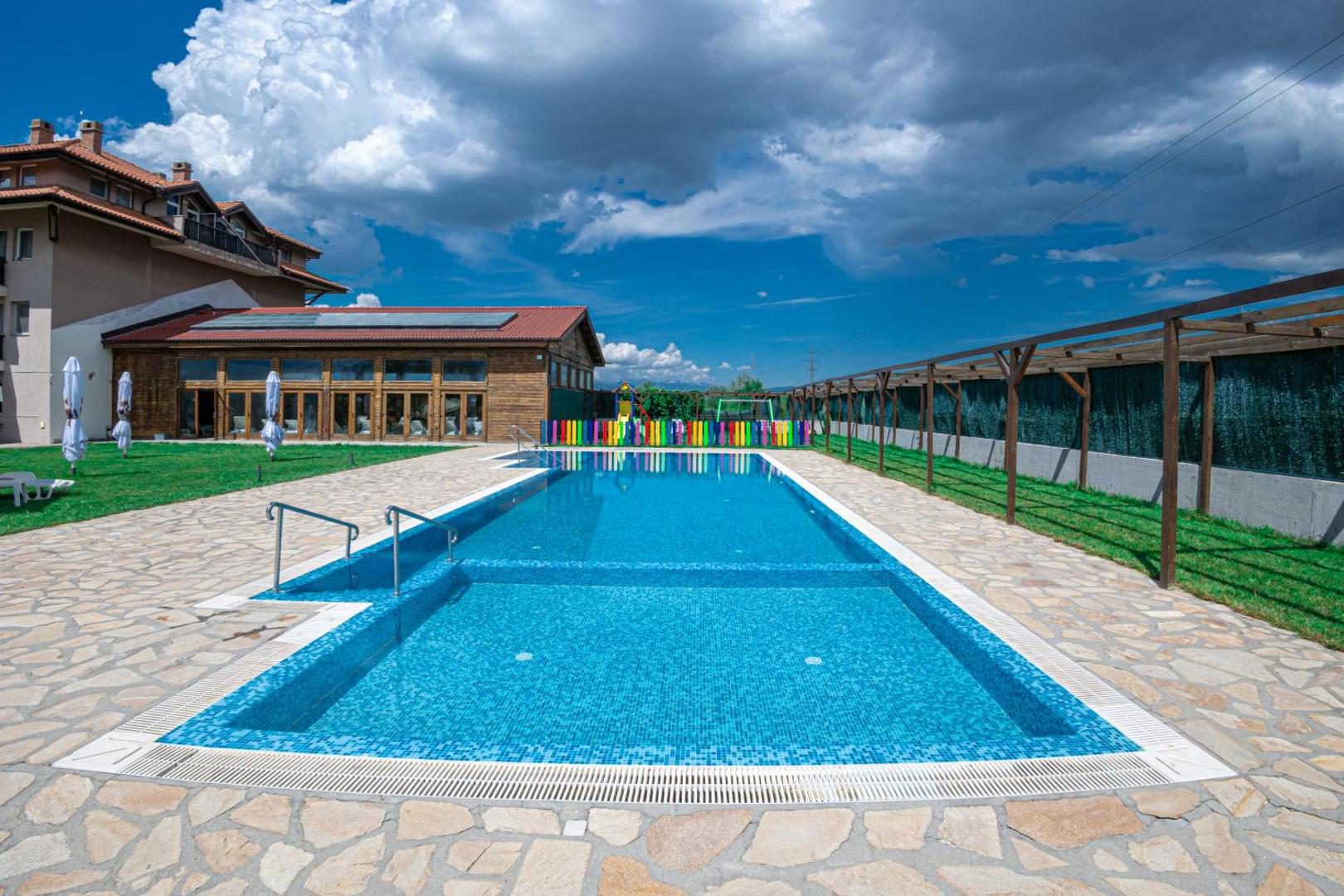Piscină exterioară, Thermal Hotel Seven Seasons Banya Piscină exterioară, Thermal Hotel Seven Seasons Banya