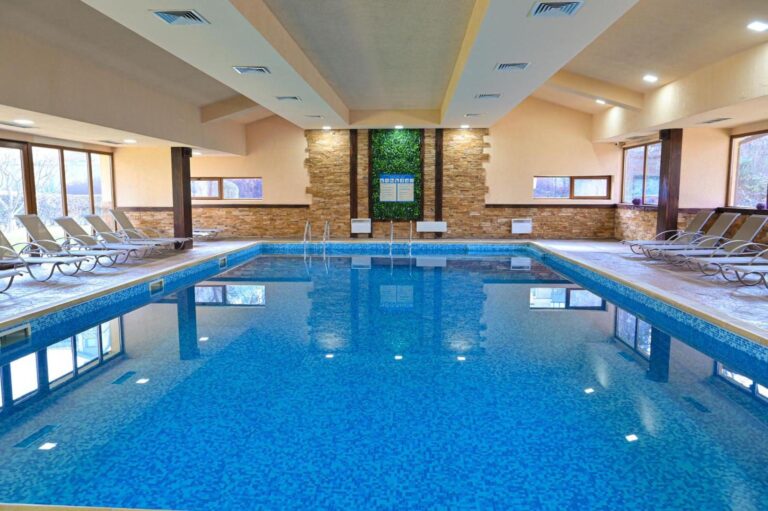 Piscină interioară, Hotel Bojur & Bojurland Bansko