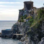 cazare cu piscina si priveliste la mare pe coasta amalfitana