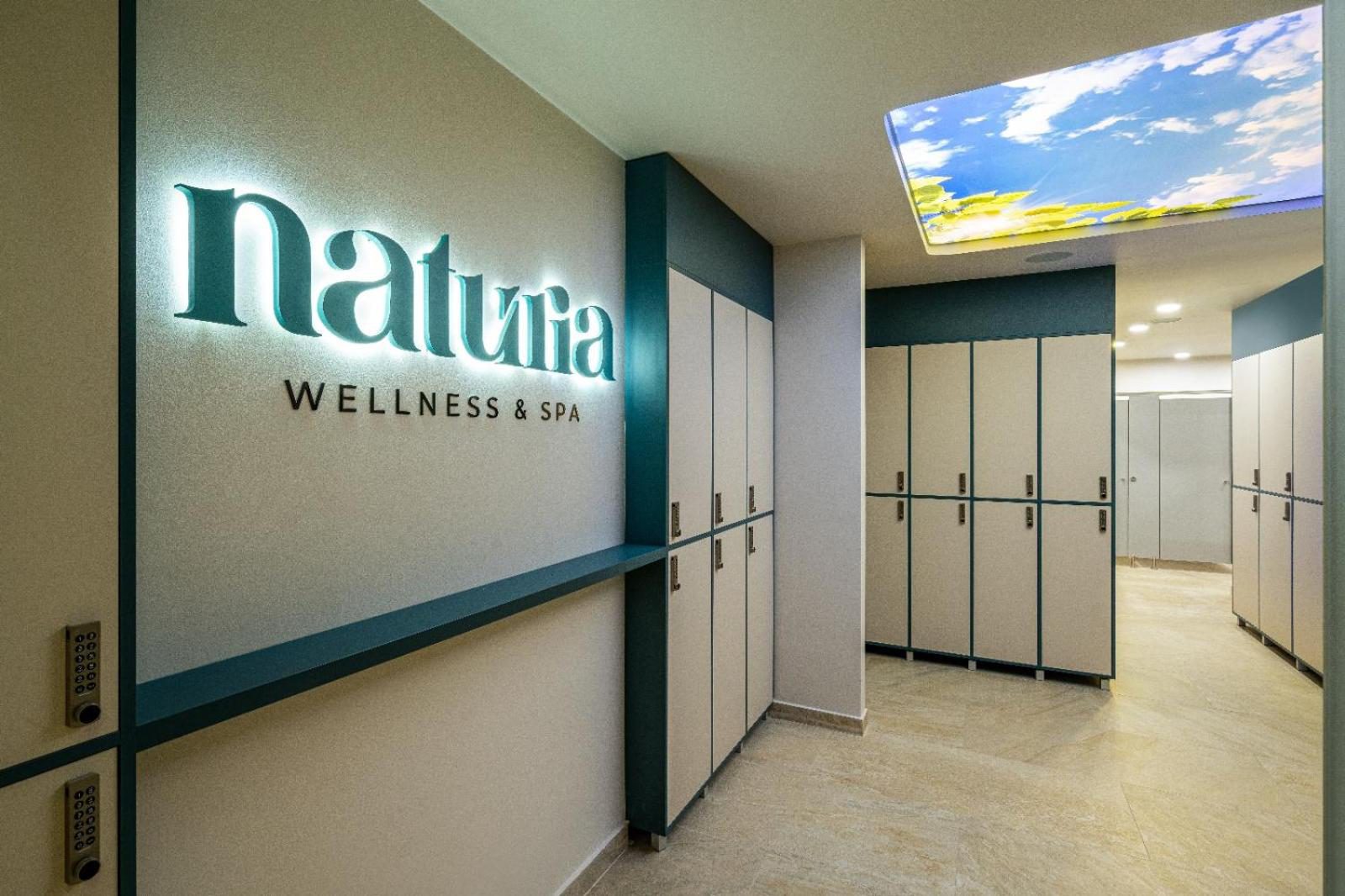 Vestiarele centrului de wellness de la Hotel Valedor Boutique & Spa Vestiarele centrului de wellness de la Hotel Valedor Boutique & Spa