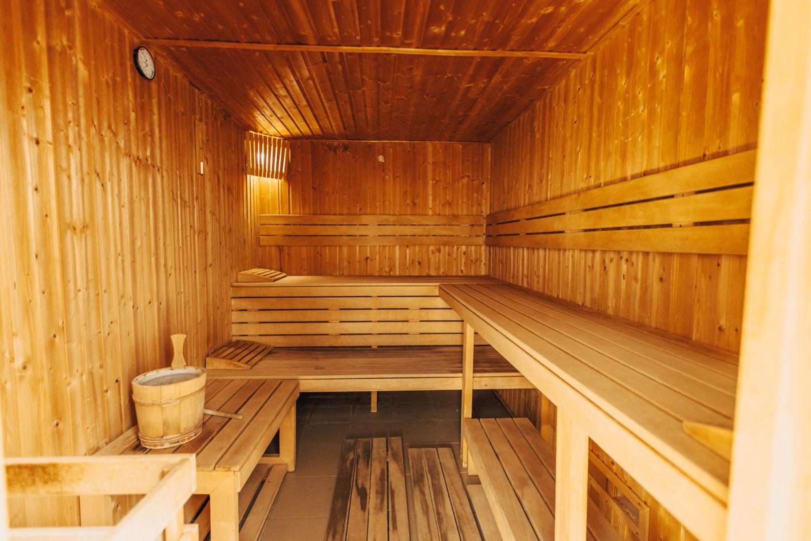 Sauna din zona de wellness a Hotelului Suprem Sauna din zona de wellness a Hotelului Suprem
